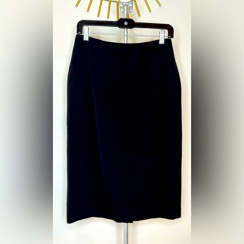 Lauren Ralph Lauren black midi knee length fully lined back zip skirt size 6 EUC